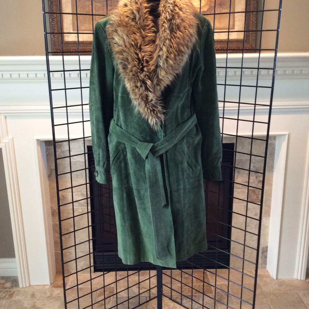 Suede/green trench style coat - Picture 2 of 8